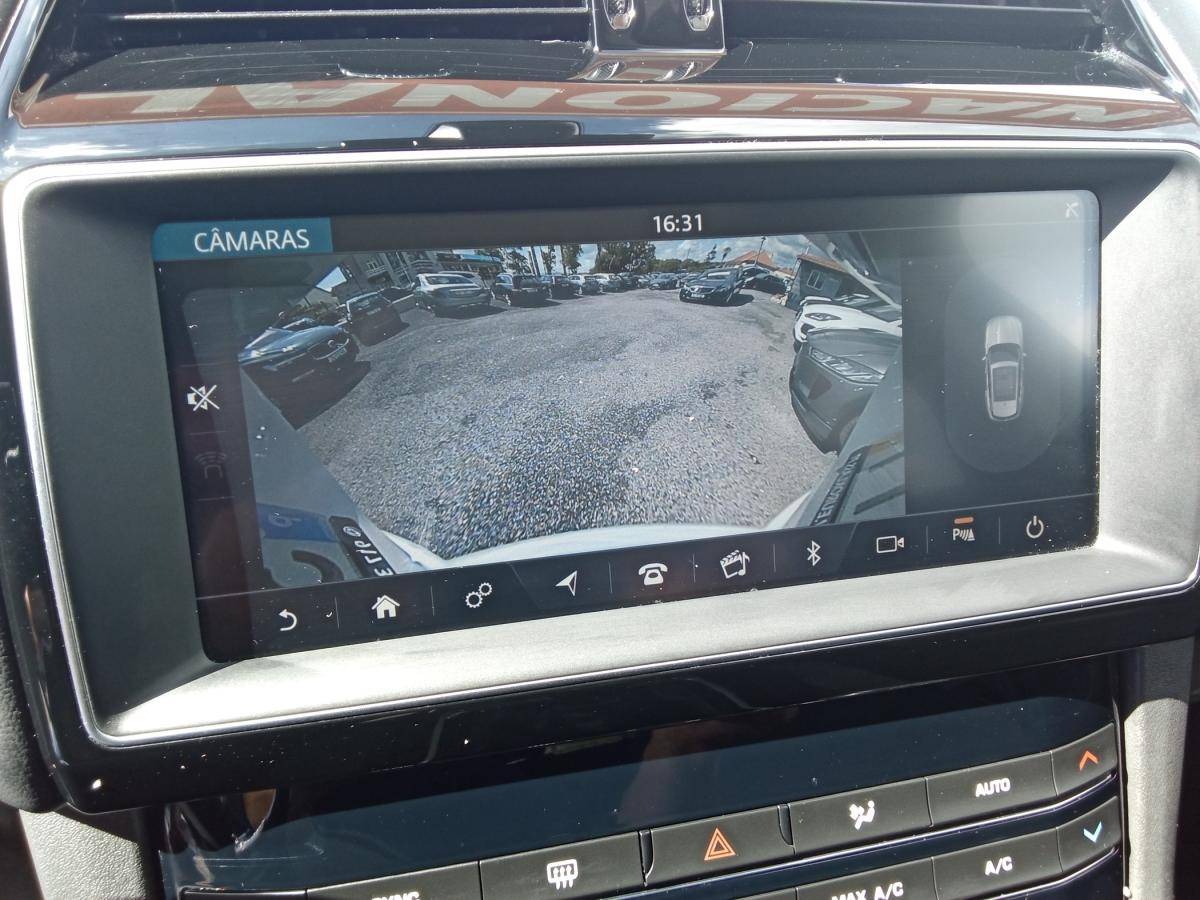 jaguar-f-pace-2018-diesel-1999cc