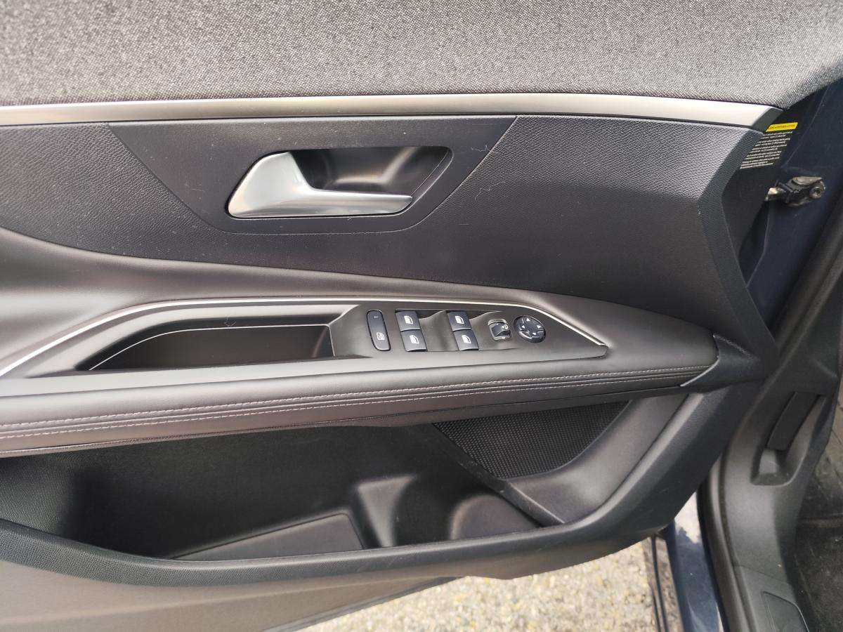 peugeot-3008-2018-diesel-1560cc