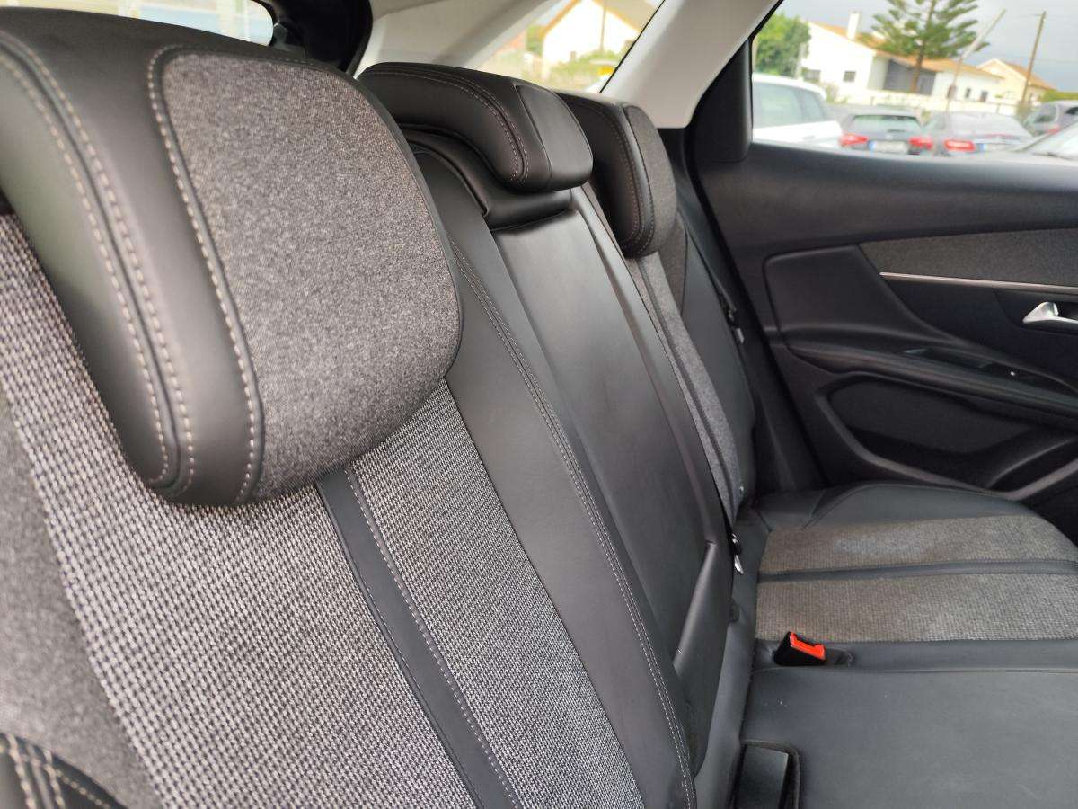 peugeot-3008-2018-diesel-1560cc