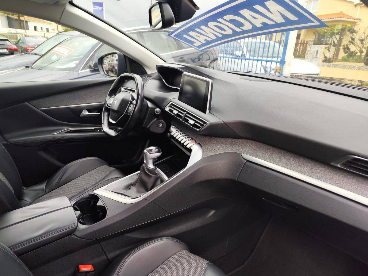 peugeot-3008-2018-diesel-1560cc