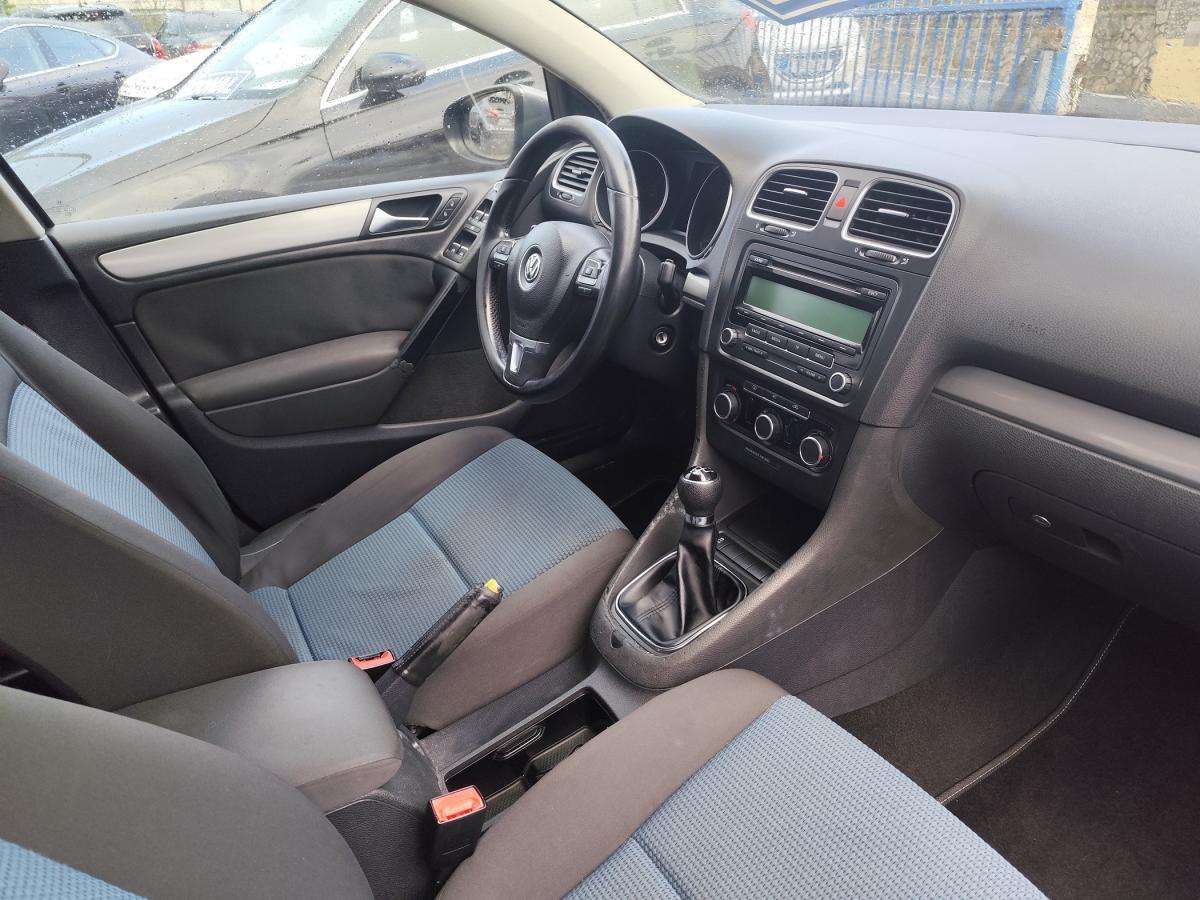 volkswagen-golf-2011-diesel-1598cc