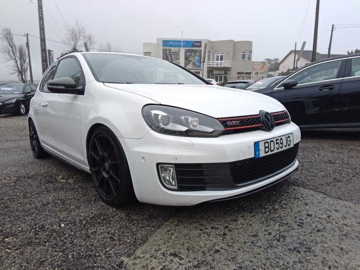 volkswagen-golf-2011-gasolina-1984cc