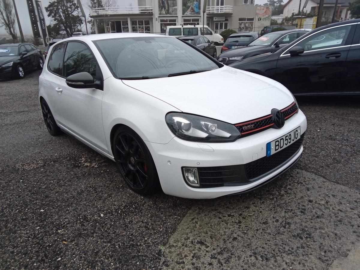 volkswagen-golf-2011-gasolina-1984cc