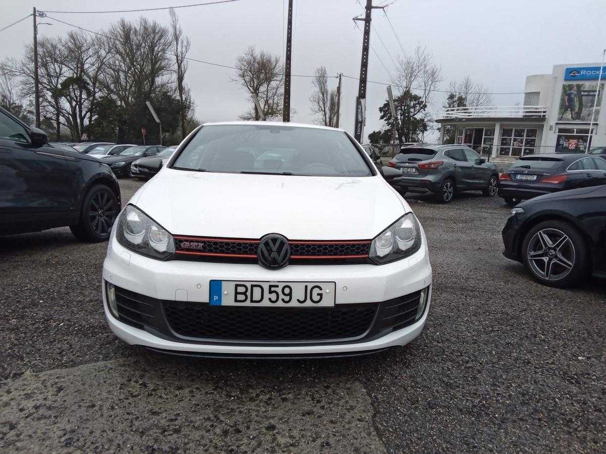 volkswagen-golf-2011-gasolina-1984cc