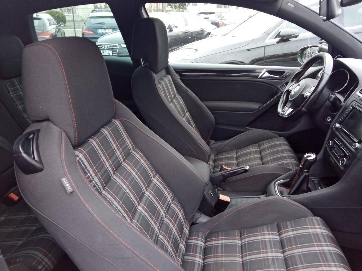volkswagen-golf-2011-gasolina-1984cc