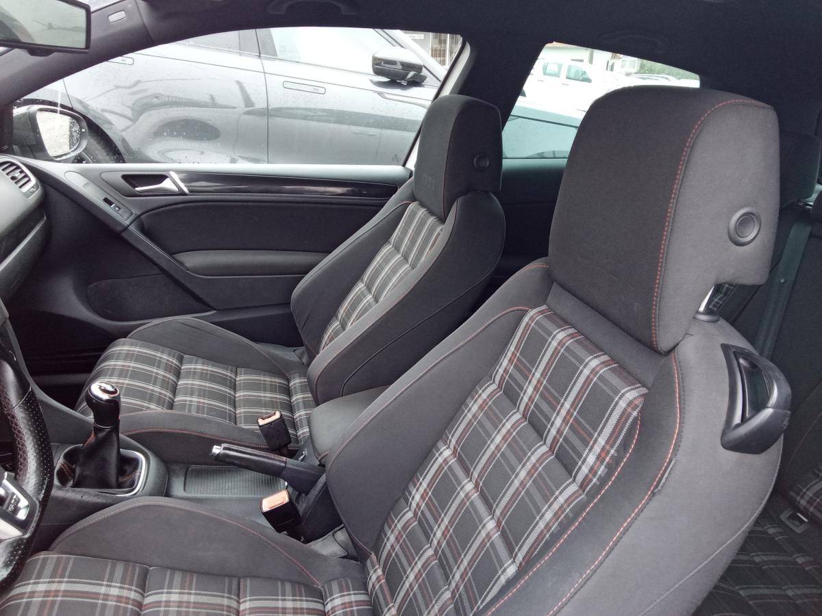 volkswagen-golf-2011-gasolina-1984cc