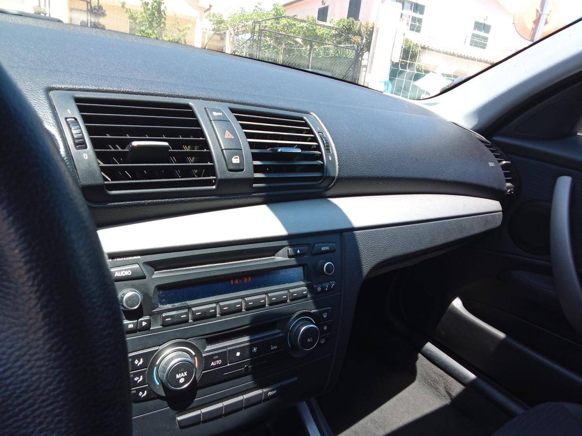 bmw-serie-1-2011-diesel-1995cc