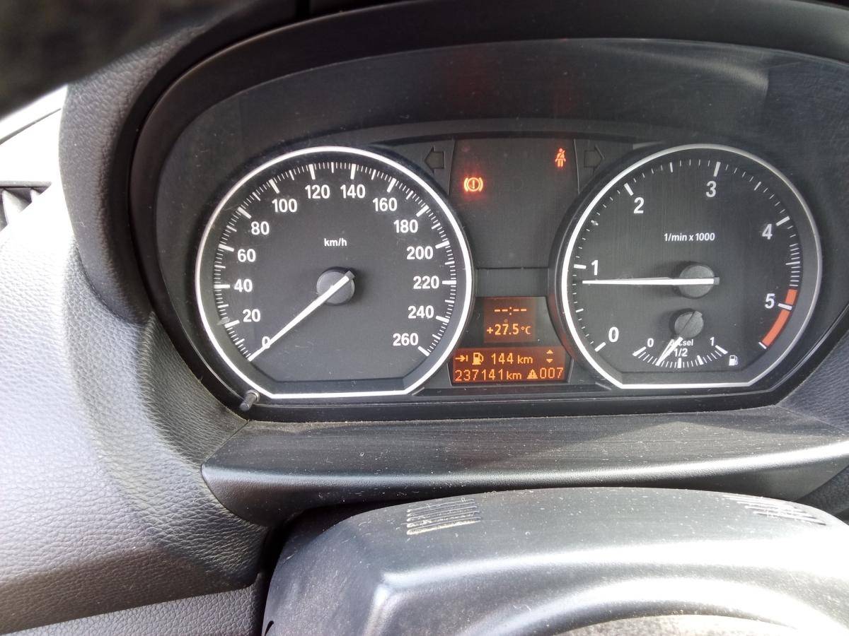 bmw-serie-1-2008-diesel-1995cc