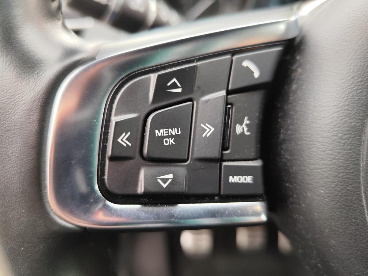 jaguar-e-pace-2018-diesel-1999cc