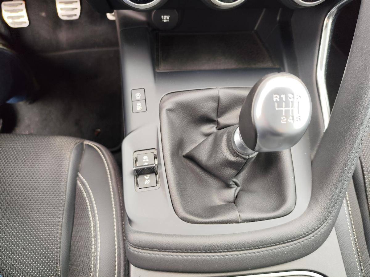 jaguar-e-pace-2018-diesel-1999cc