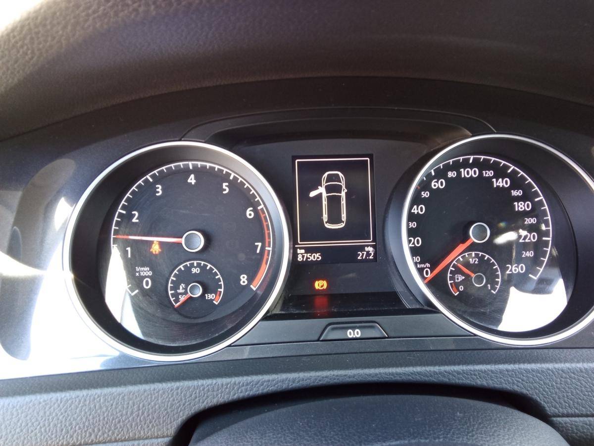 volkswagen-golf-2017-gasolina-999cc