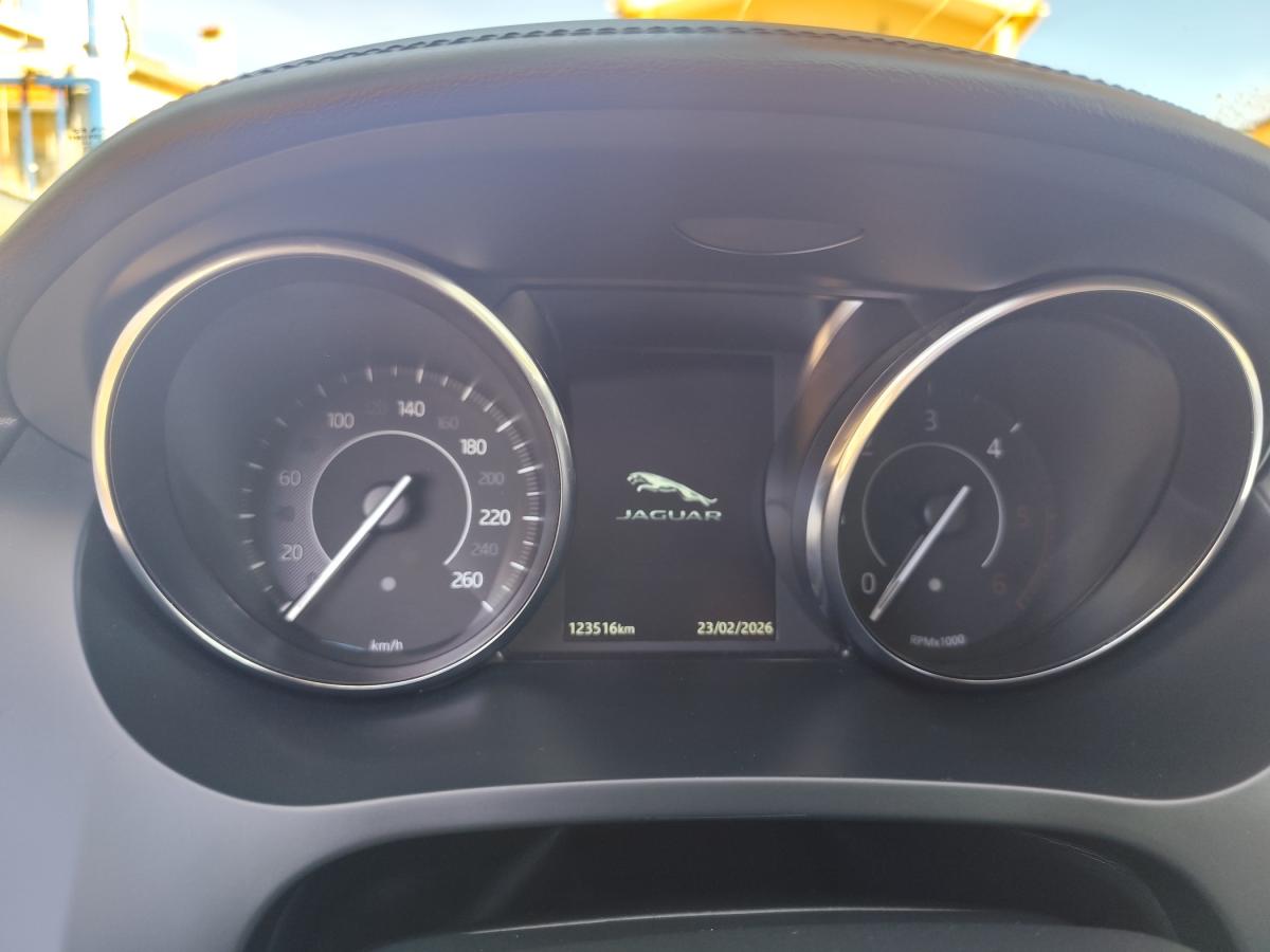 jaguar-e-pace-2019-diesel-1999cc