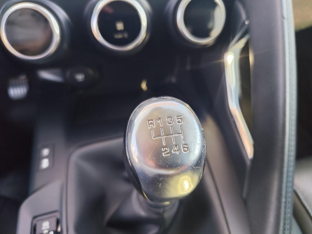 jaguar-e-pace-2019-diesel-1999cc