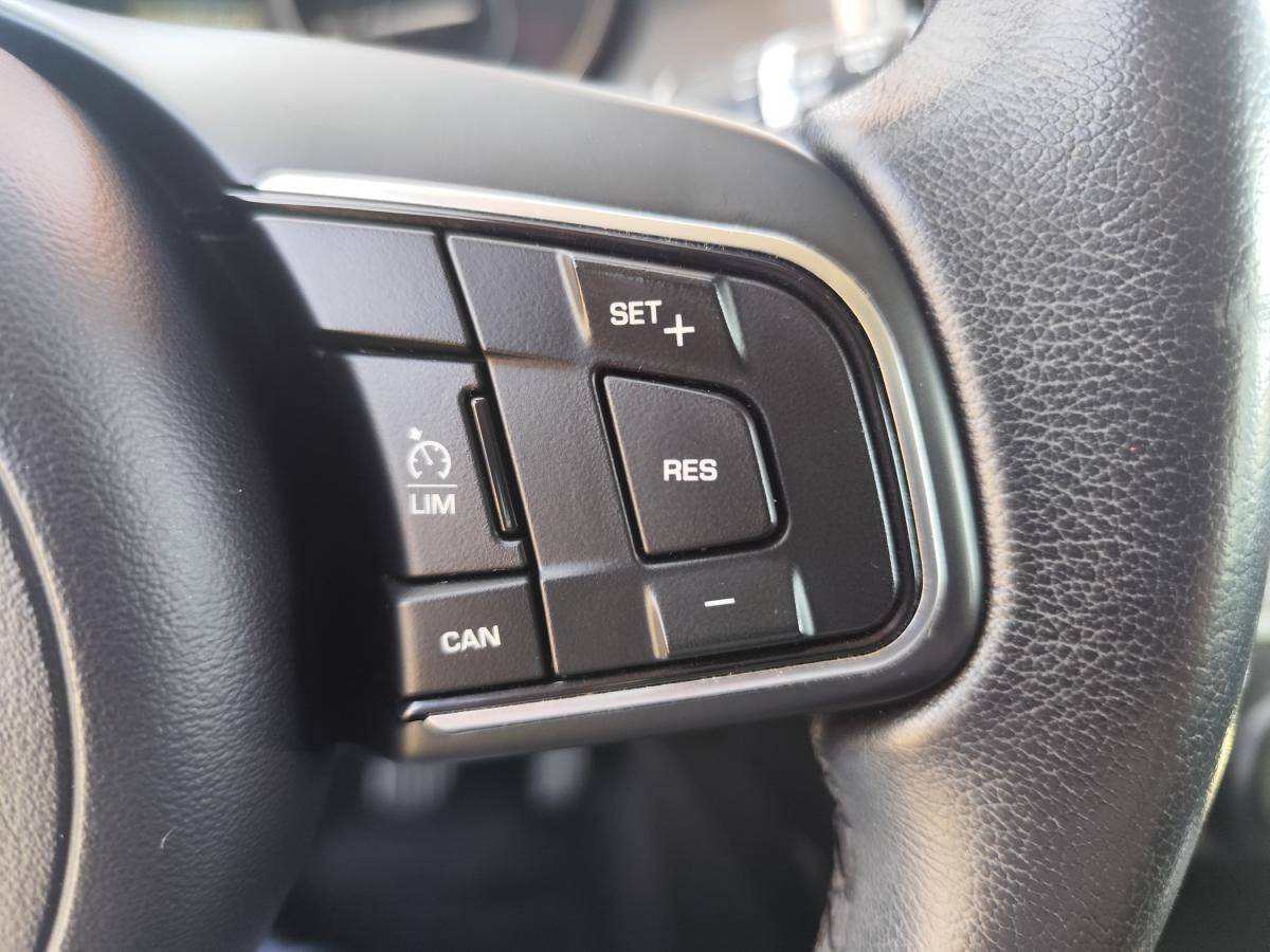 jaguar-e-pace-2019-diesel-1999cc