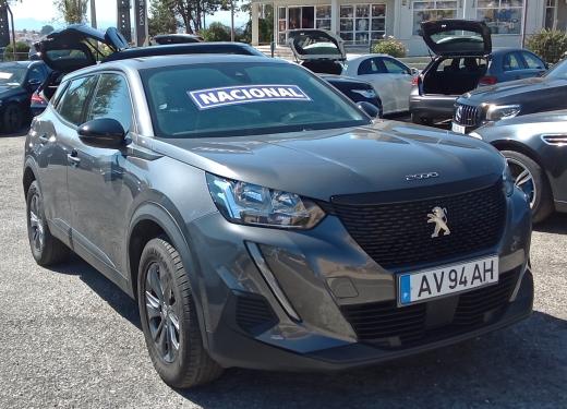 peugeot-2008-2022-gasolina-1199cc