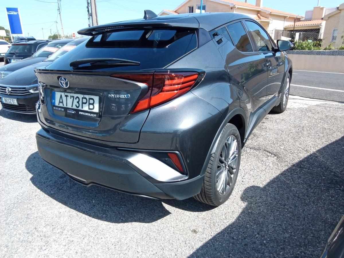 toyota-c-hr-2022-hibrido-a-gasolina-1798cc