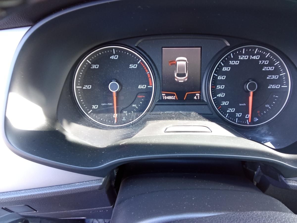seat-leon-st-2018-diesel-1598cc