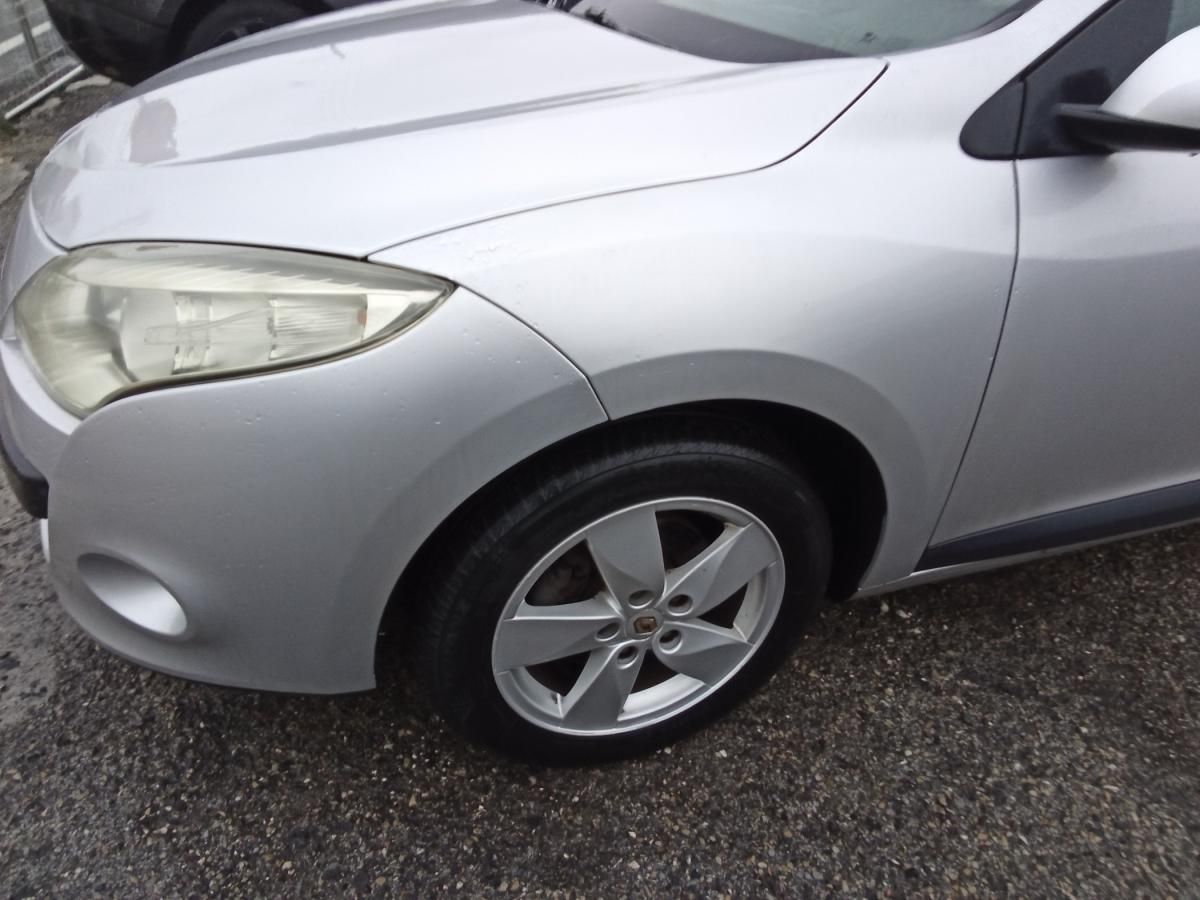 renault-megane-sport-tourer-2010-diesel-1461cc