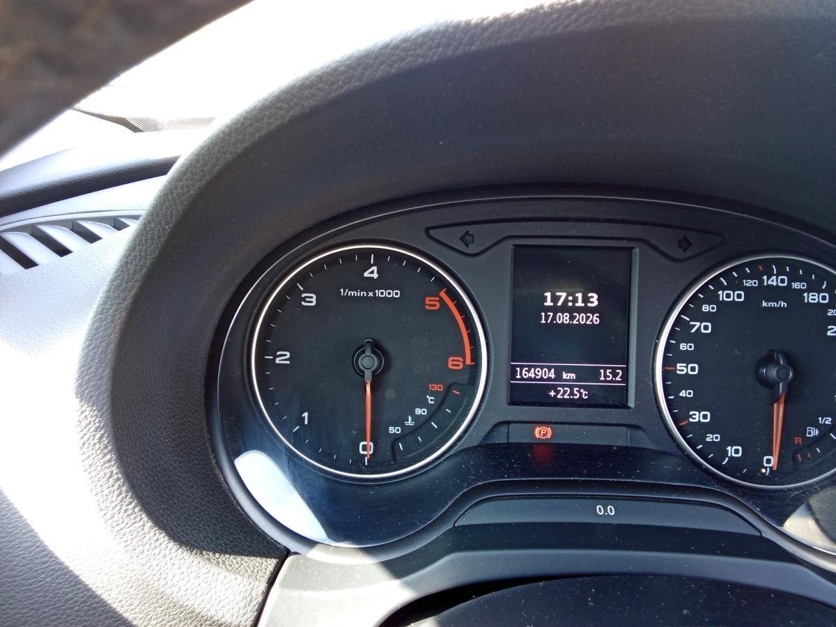 audi-a3-2014-diesel-1598cc