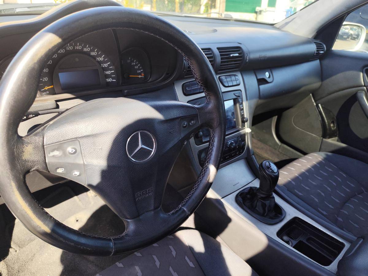 mercedes-benz-classe-c-2002-diesel-2148cc