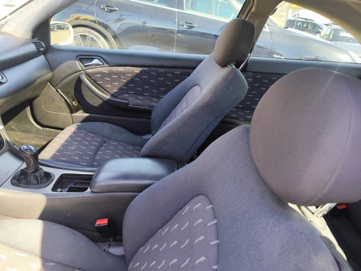 mercedes-benz-classe-c-2002-diesel-2148cc