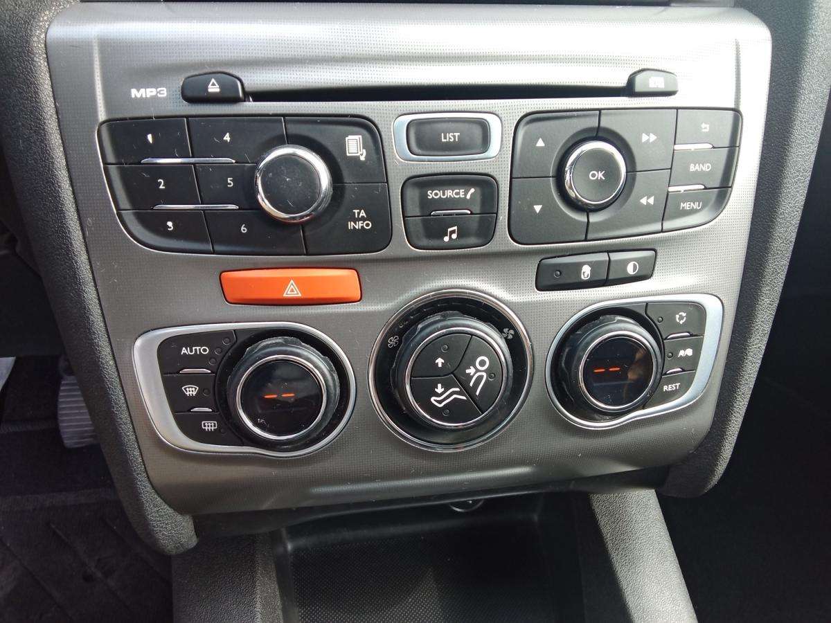 citroen-c4-2015-gasolina-1199cc