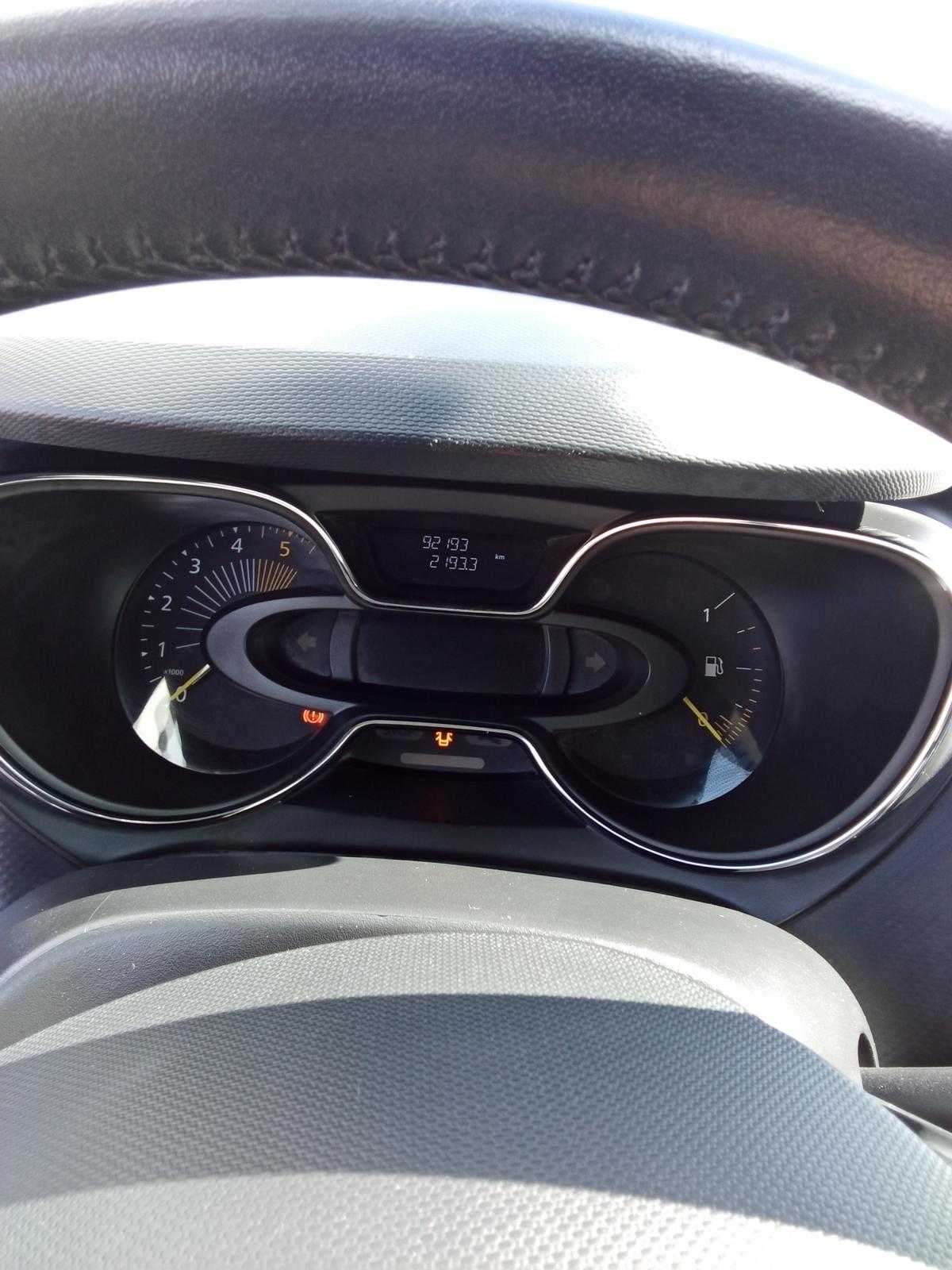 renault-captur-2015-diesel-1461cc