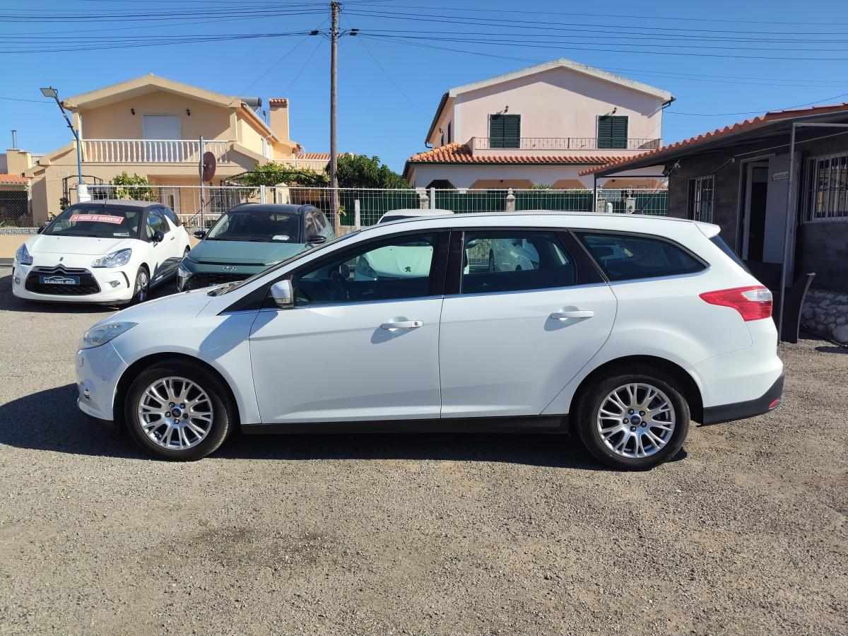 ford-focus-sw-2014-diesel-1560cc