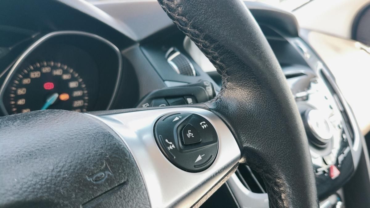 ford-focus-sw-2014-diesel-1560cc