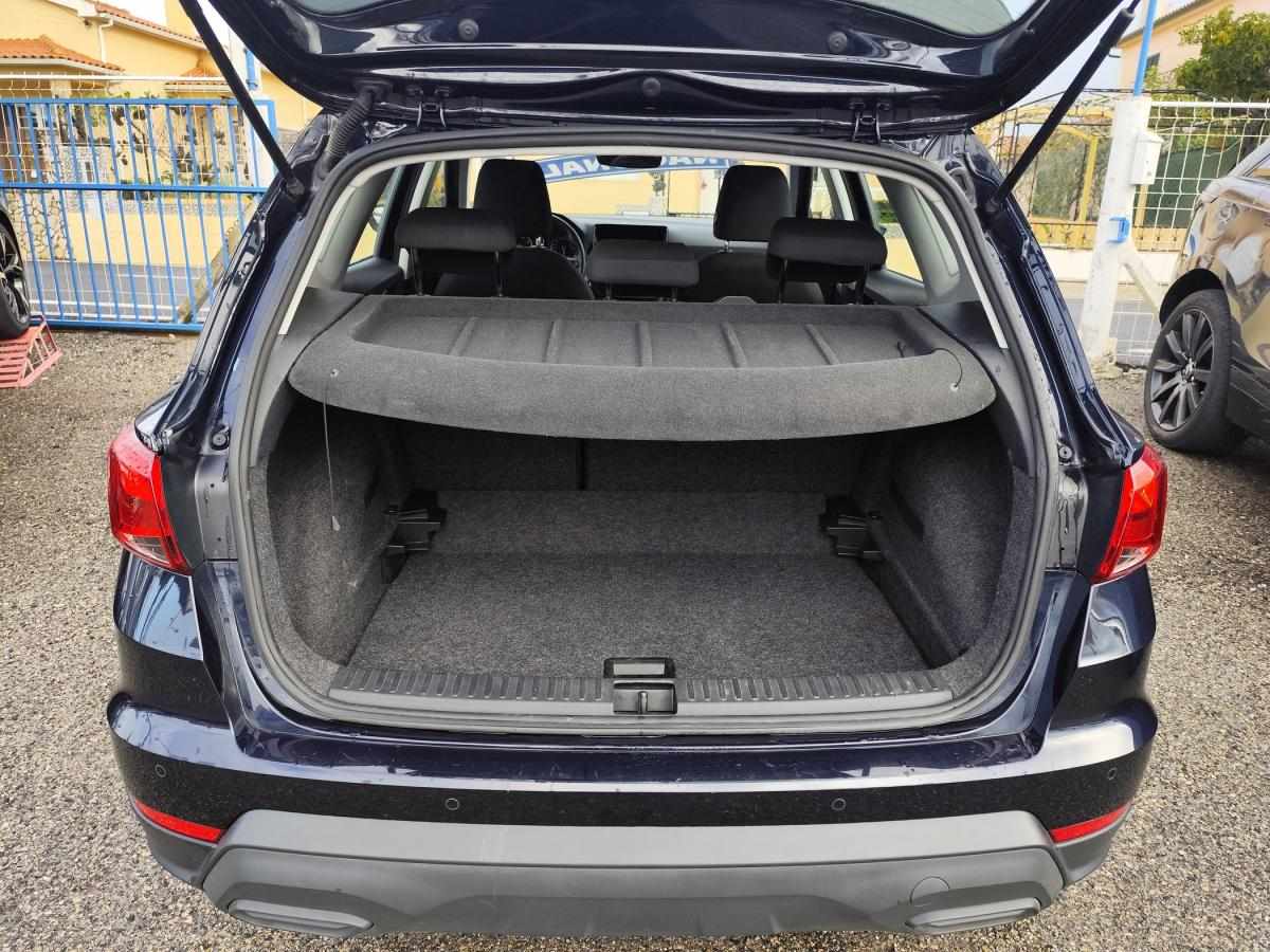 seat-arona-2023-gasolina-999cc