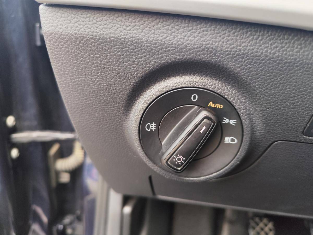 seat-arona-2023-gasolina-999cc