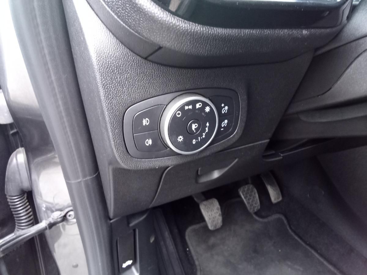 ford-fiesta-2019-gasolina-1084cc