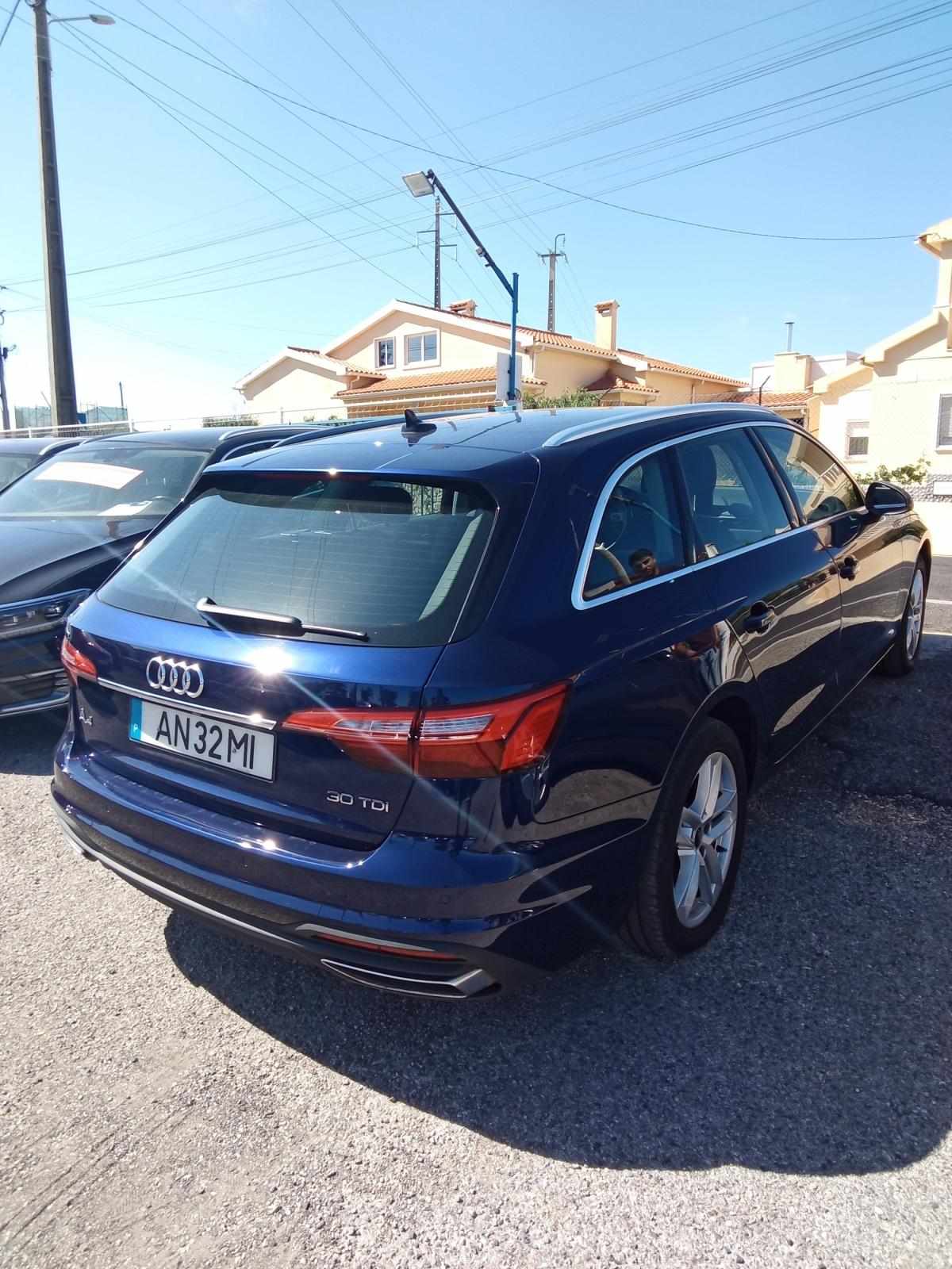 audi-a4-avant-2022-diesel-1968cc