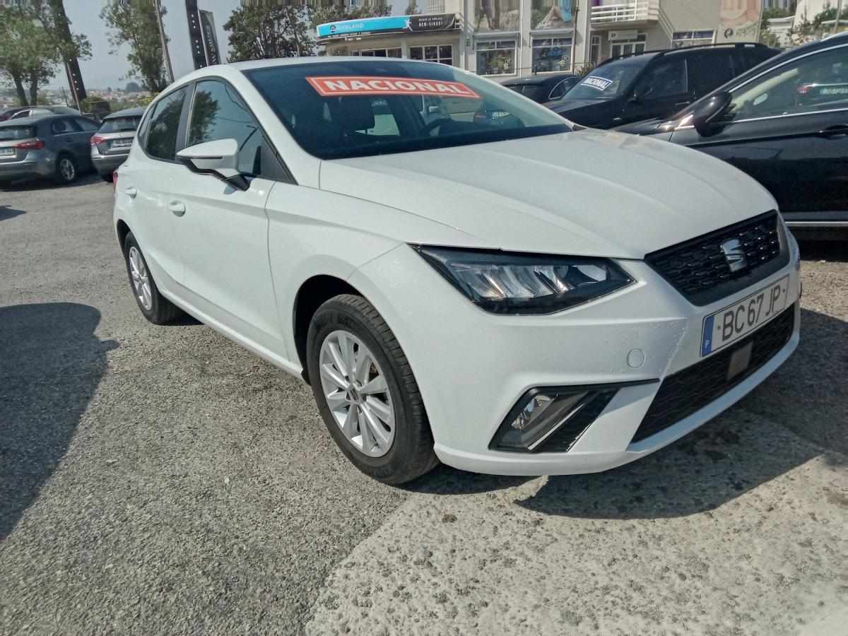 seat-ibiza-2023-gasolina-999cc