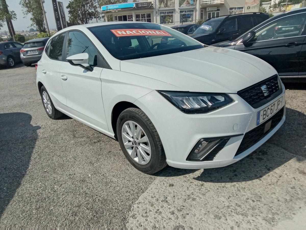seat-ibiza-2023-gasolina-999cc
