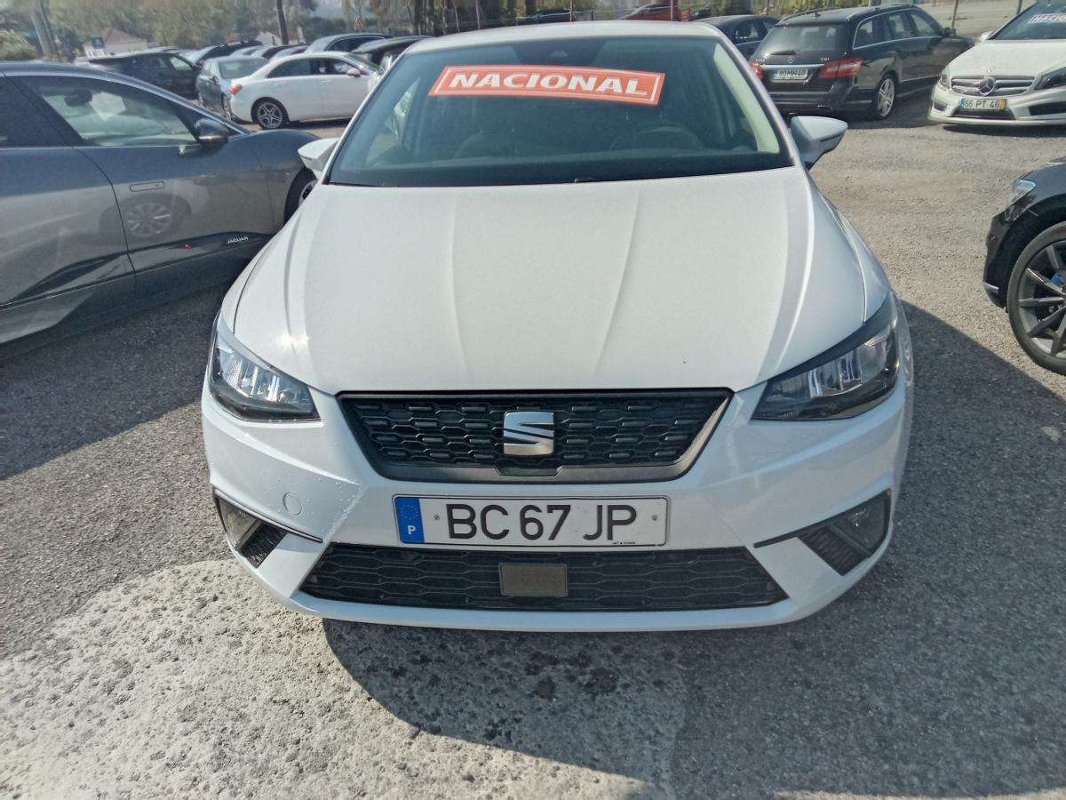 seat-ibiza-2023-gasolina-999cc