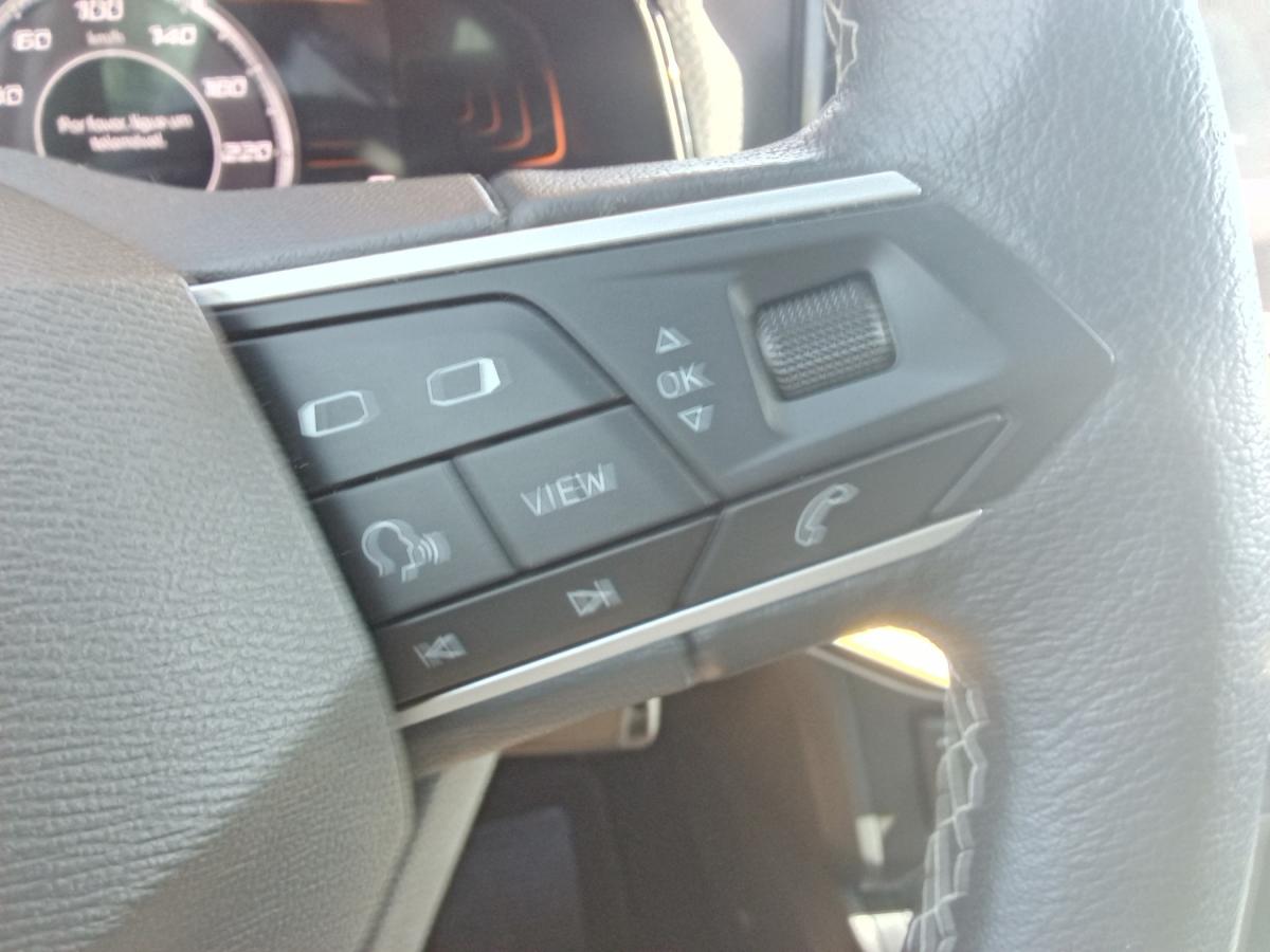 seat-ibiza-2023-gasolina-999cc