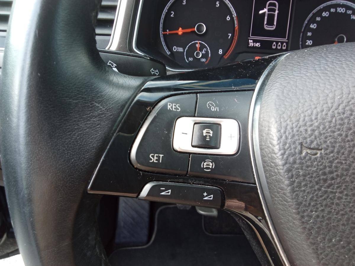 volkswagen-t-roc-2018-gasolina-999cc
