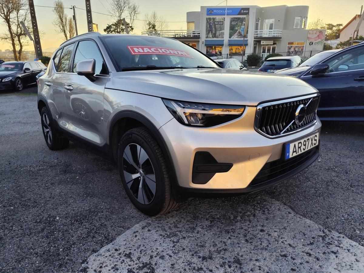 volvo-xc40-2022-hibrido-a-gasolina-1477cc