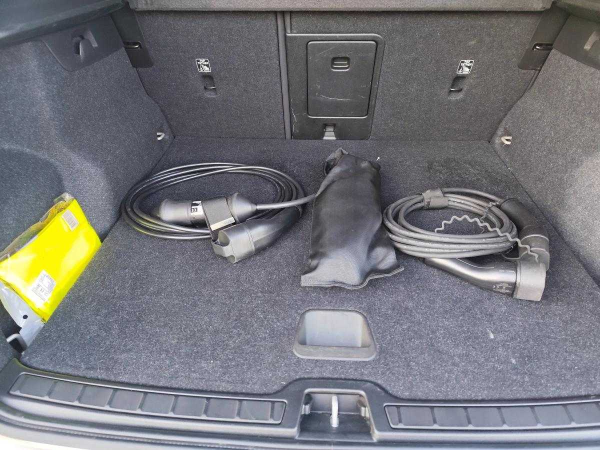volvo-xc40-2022-hibrido-a-gasolina-1477cc