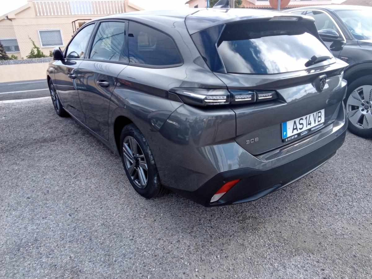 peugeot-308-sw-2022-diesel-1499cc