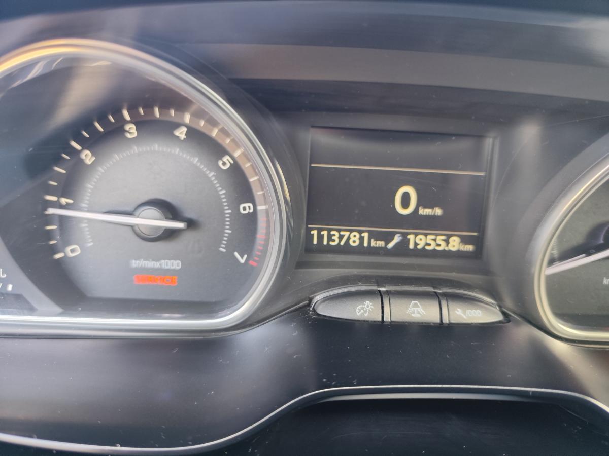 peugeot-2008-2015-gasolina-1199cc