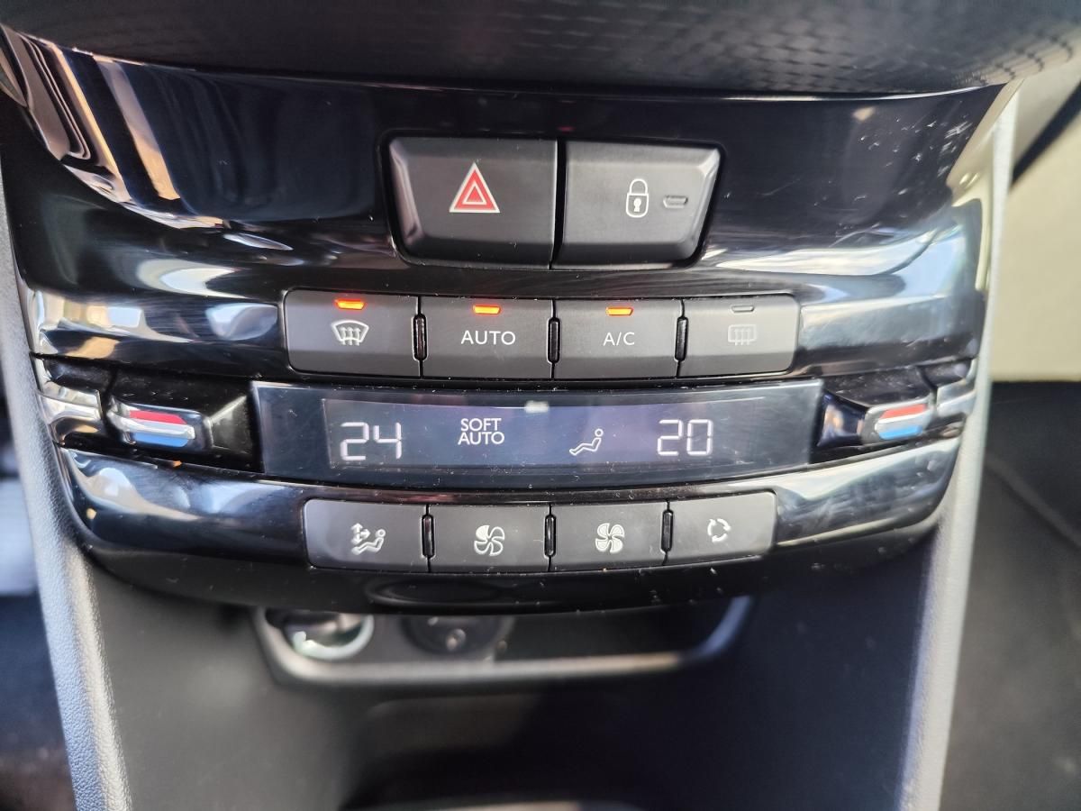 peugeot-2008-2015-gasolina-1199cc