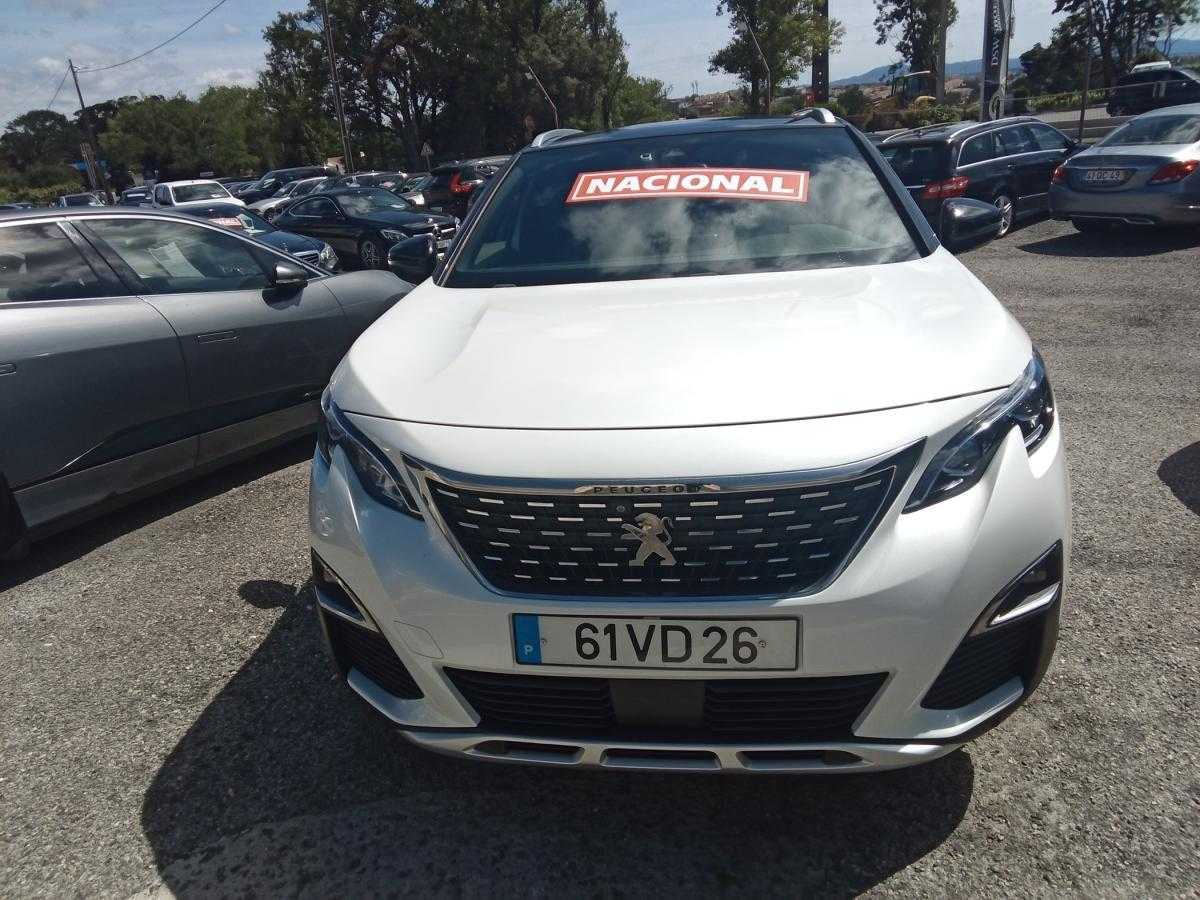 peugeot-5008-2018-diesel-1499cc