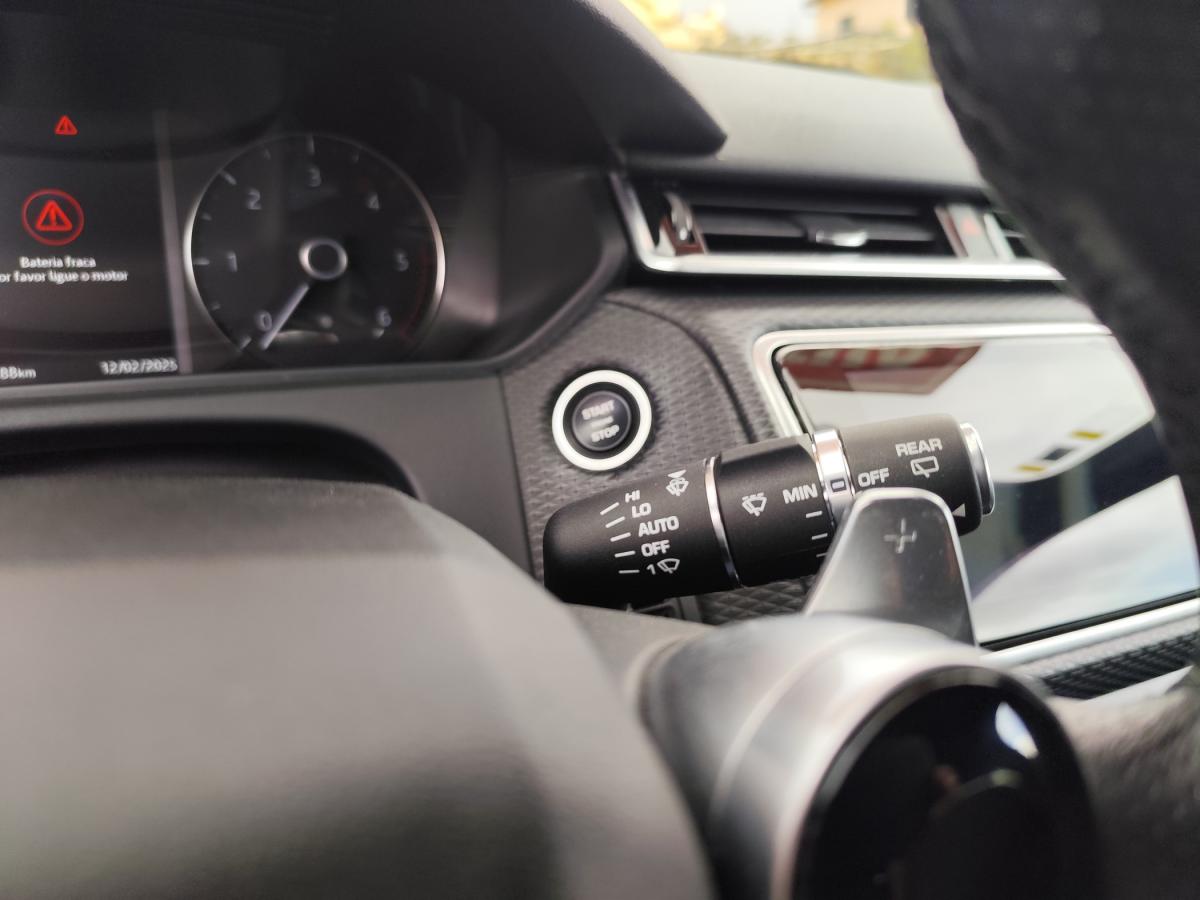 land-rover-range-rover-velar-2017-diesel-1999cc