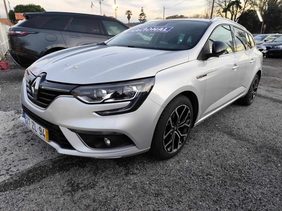 renault-megane-sport-tourer-2019-diesel-1461cc