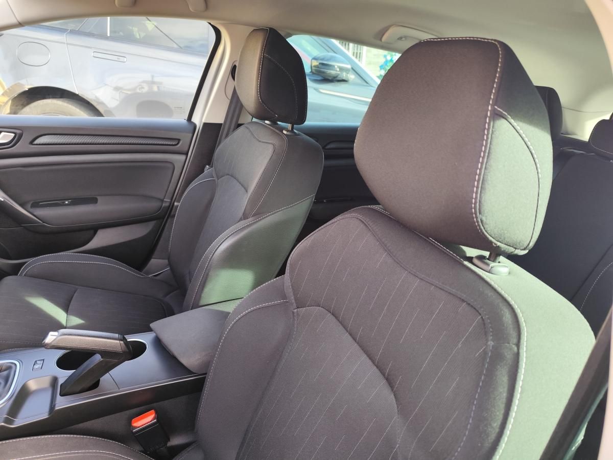 renault-megane-sport-tourer-2019-diesel-1461cc