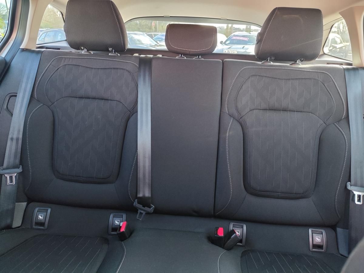 renault-megane-sport-tourer-2019-diesel-1461cc