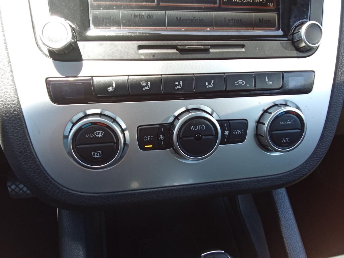 volkswagen-scirocco-2013-gasolina-1390cc