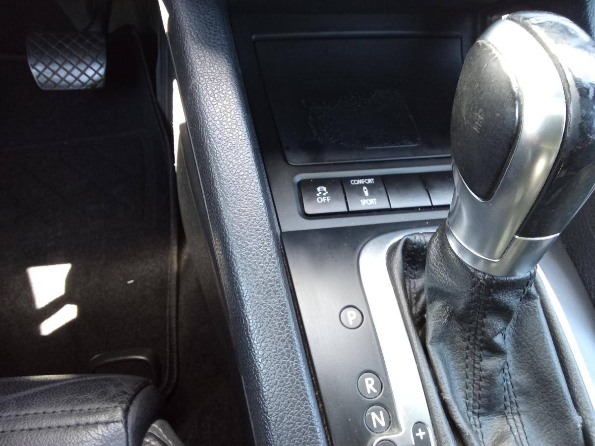 volkswagen-scirocco-2013-gasolina-1390cc